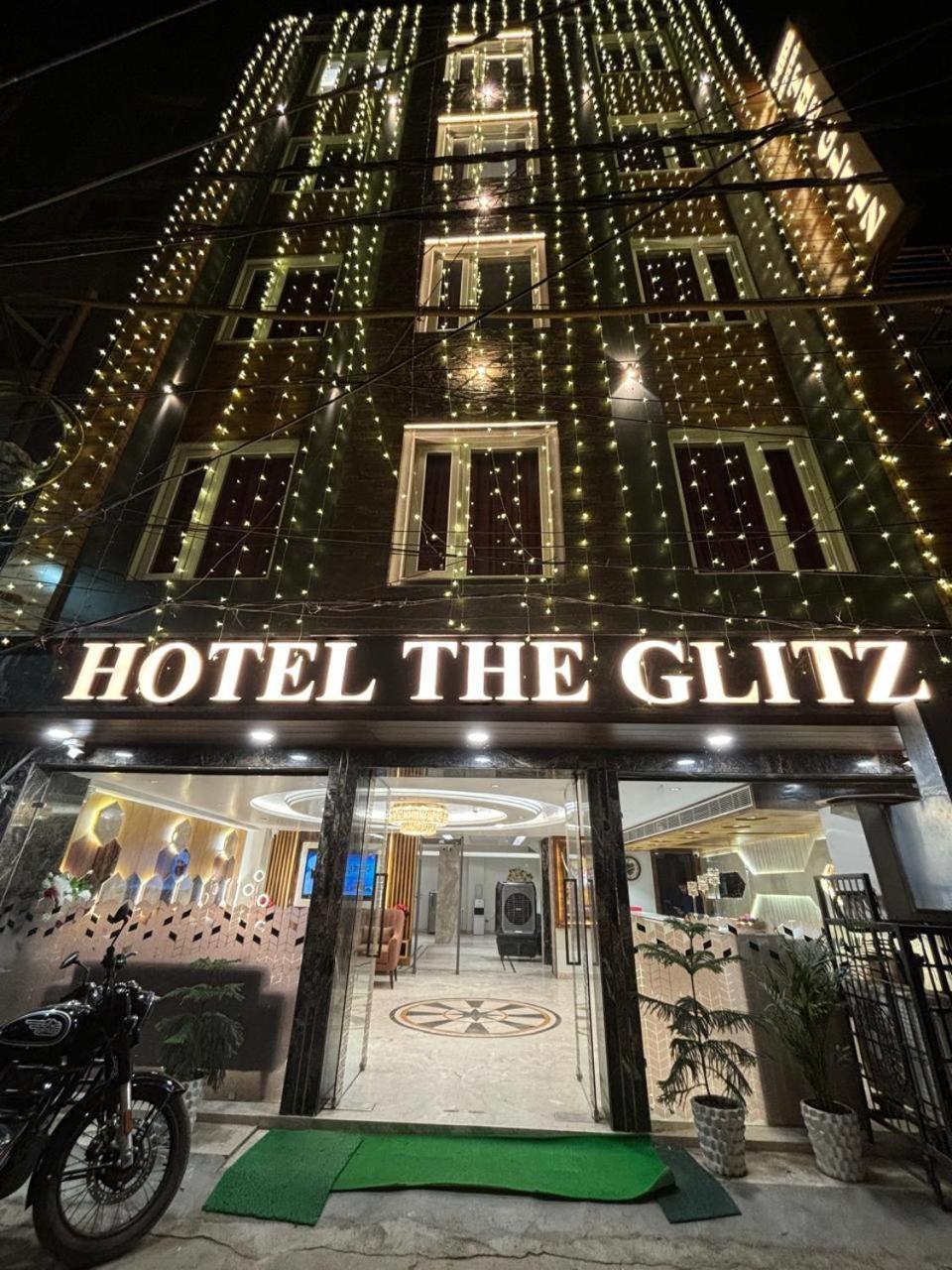 Glitz - Walk In From Railway Station New Delhi