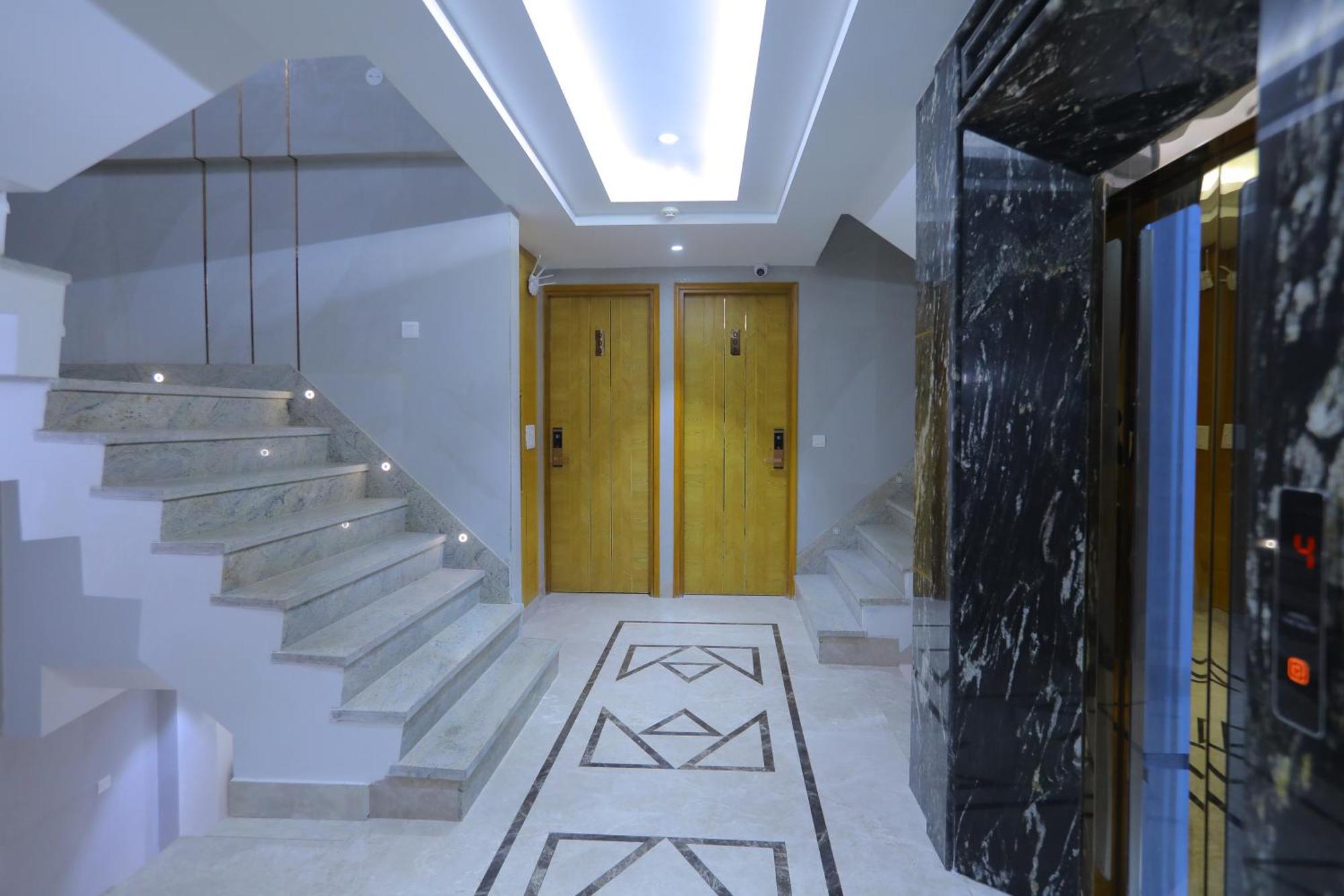 Glitz - Walk In From Railway Station 3* New Delhi
